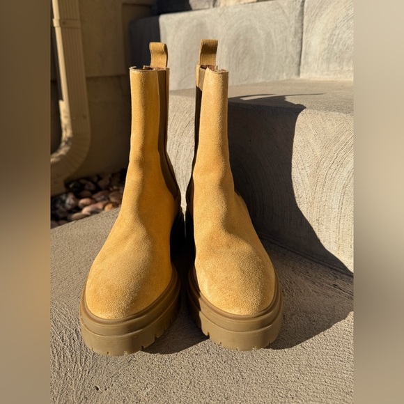 BA&SH CODA Suede Leather Chelsea Boots in Sand, sz 38 - Picture 4 of 9